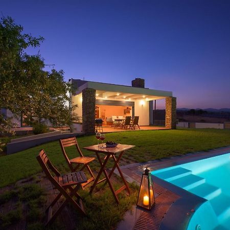 Cristelia Seafront & Pool Villa Лахания Екстериор снимка
