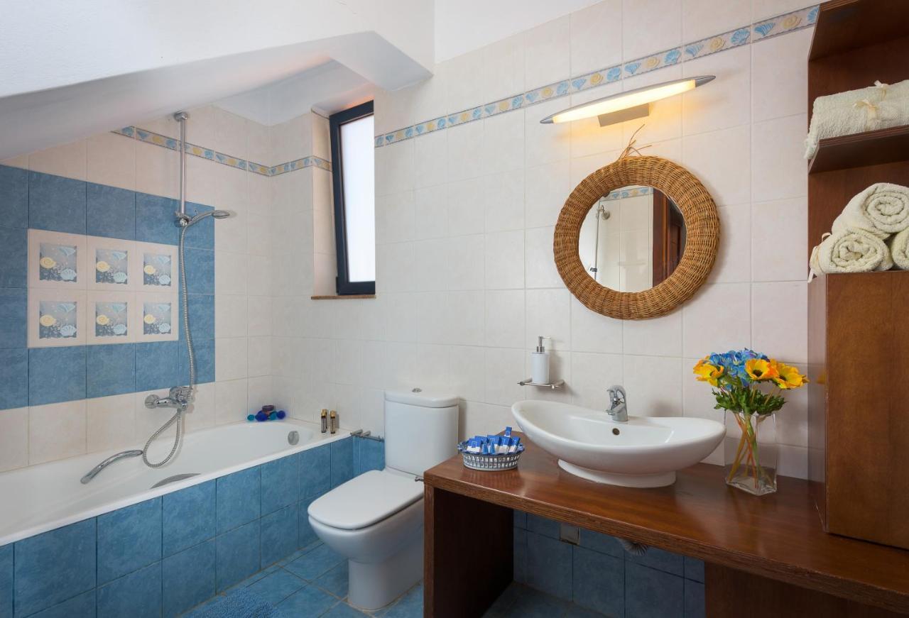 Cristelia Seafront & Pool Villa Лахания Екстериор снимка